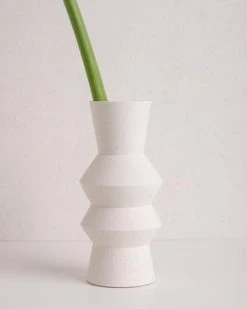 HKliving Medium White Angular Speckled Clay Vase