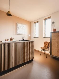 HKliving Shell Vase Brown Medium