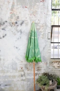 HKliving Beach Umbrella | Pistachio Palm