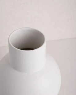 HKliving Matt White Vase M