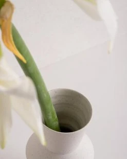 HKliving Medium White Angular Speckled Clay Vase