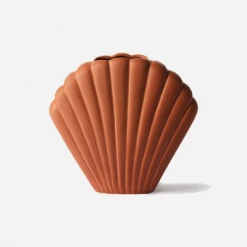 HKliving Terracotta Textured Ceramic Shell Vase