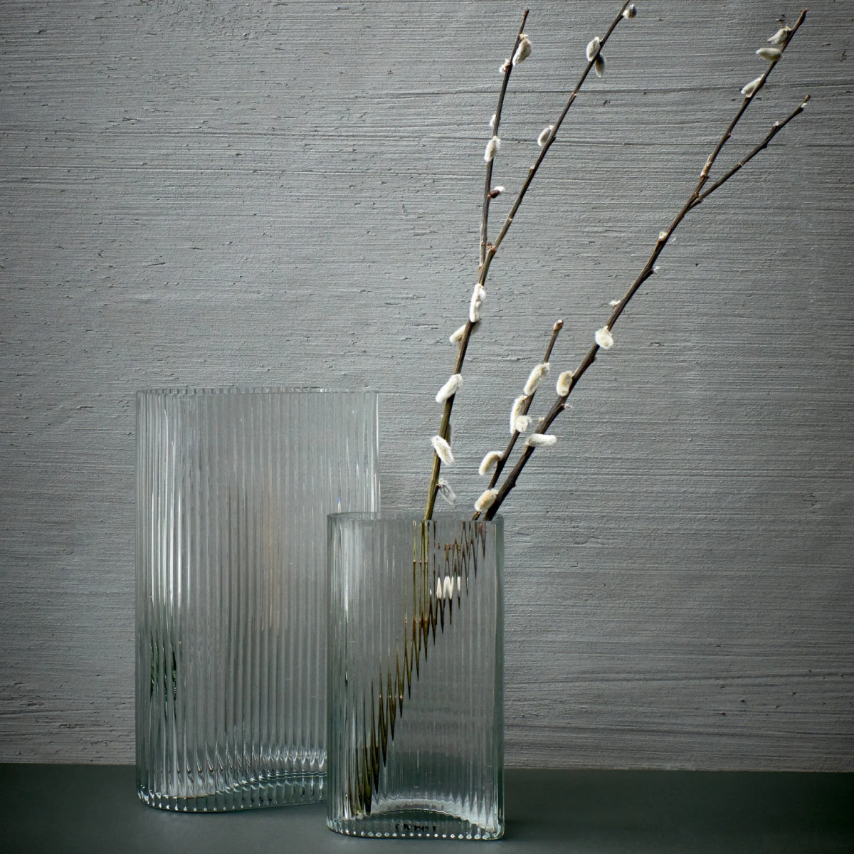 HKliving Set of 2 Clear Glass Ribbed Vases 4 HKliving Set of 2 Clear Glass Ribbed Vases